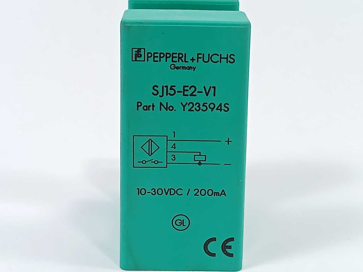 Pepperl+Fuchs SJ15-E2-V1 Part no: Y23594S, 10-30VDC / 200mA