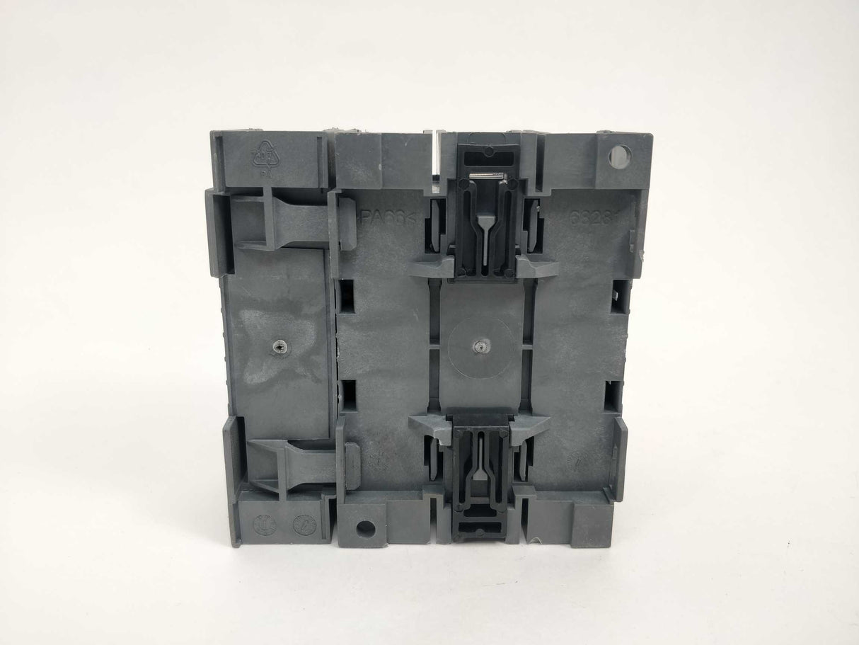 ABB OT125F4N2 4-pole switch disconnector