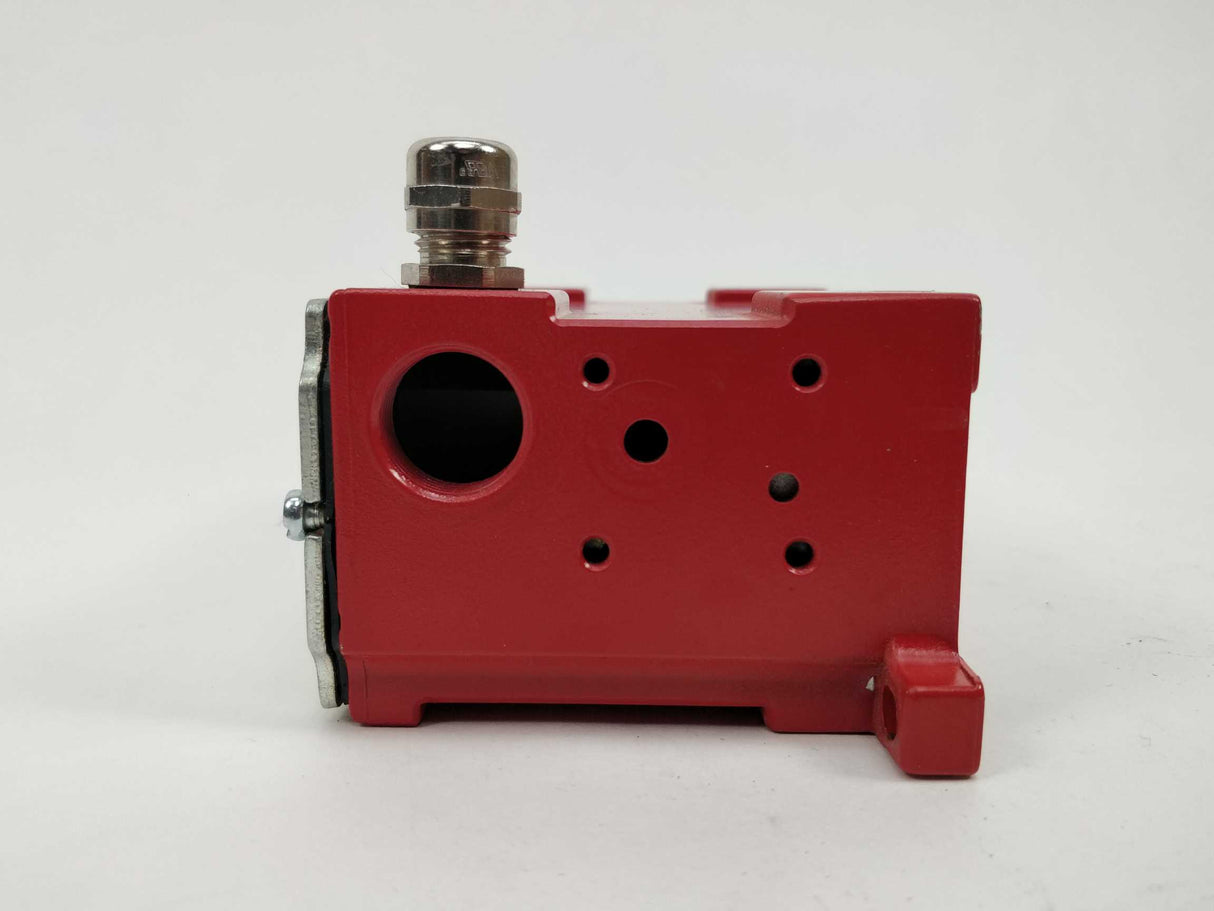 Schmersal TKM/90 Safety Component