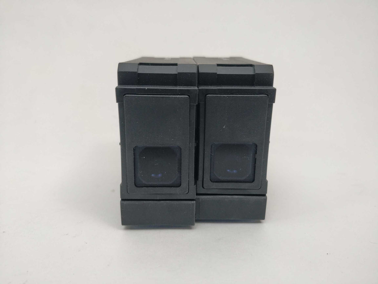 Idec Izumi ISF - T10M PHOTOELECTRIC SWITCH