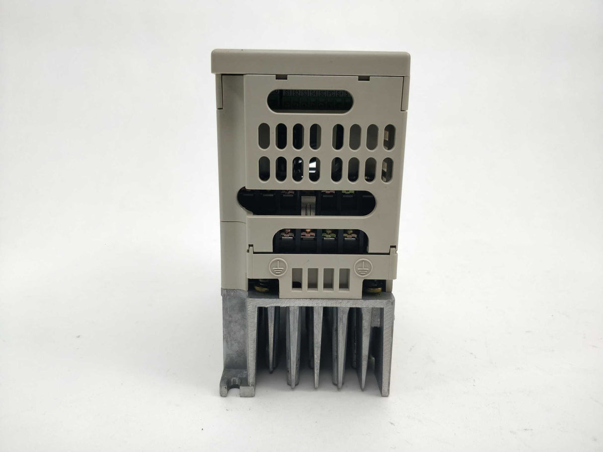 OMRON 3G3MV-AB004 INVERTER