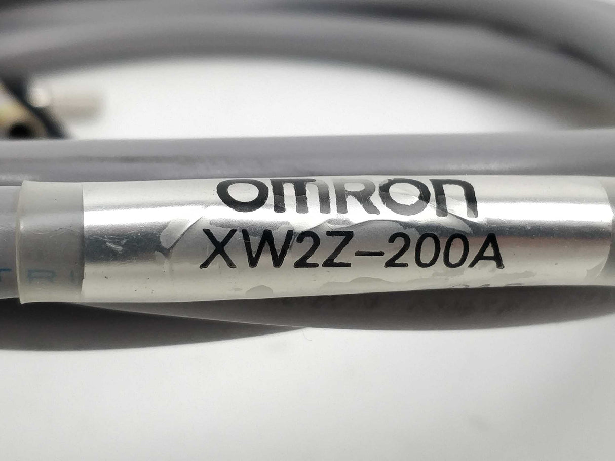 OMRON XW2Z-200A CONNECTOR