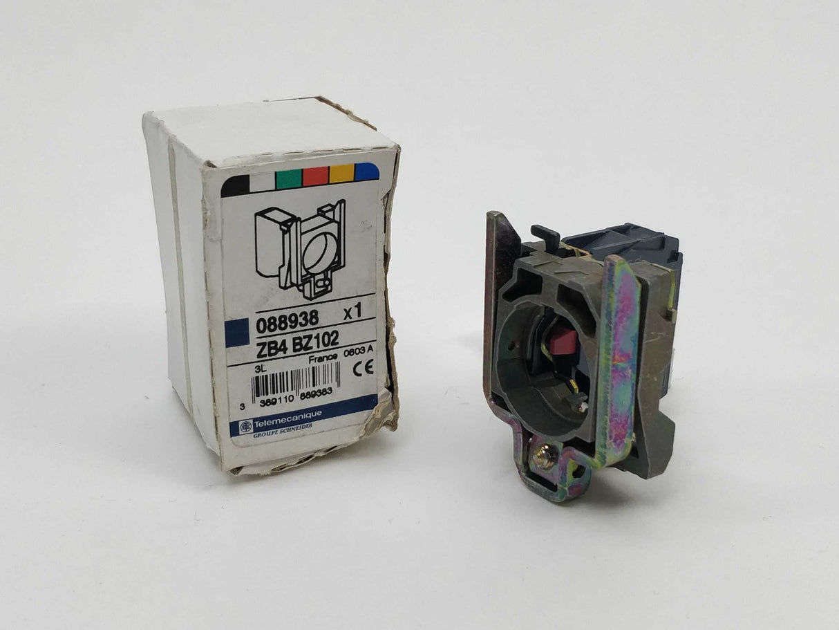 Schneider / Telemecanique ZB4 BZ102 088938, Single contact block