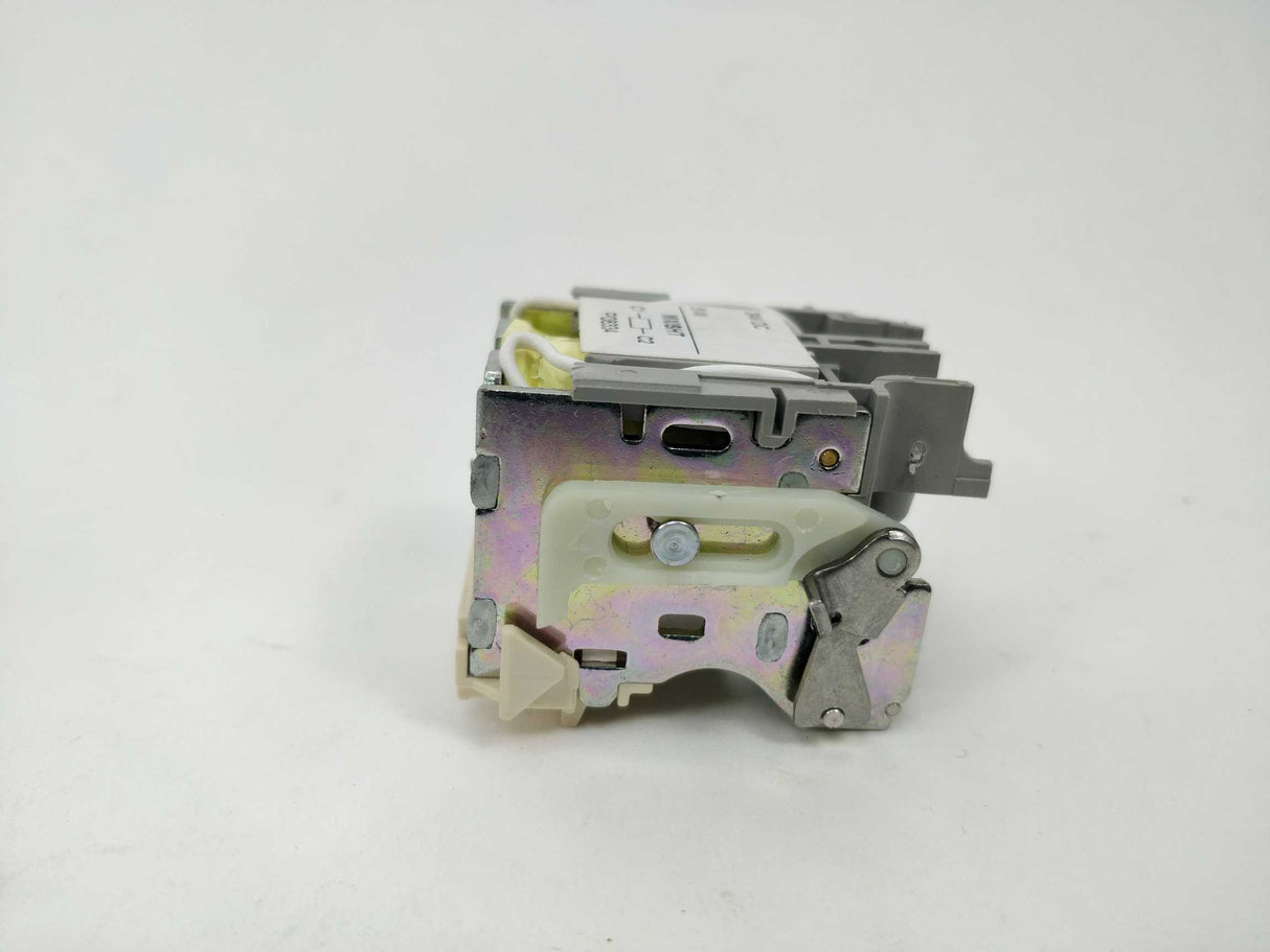 Merlin Gerin 29390 MX/SHT Compact NS