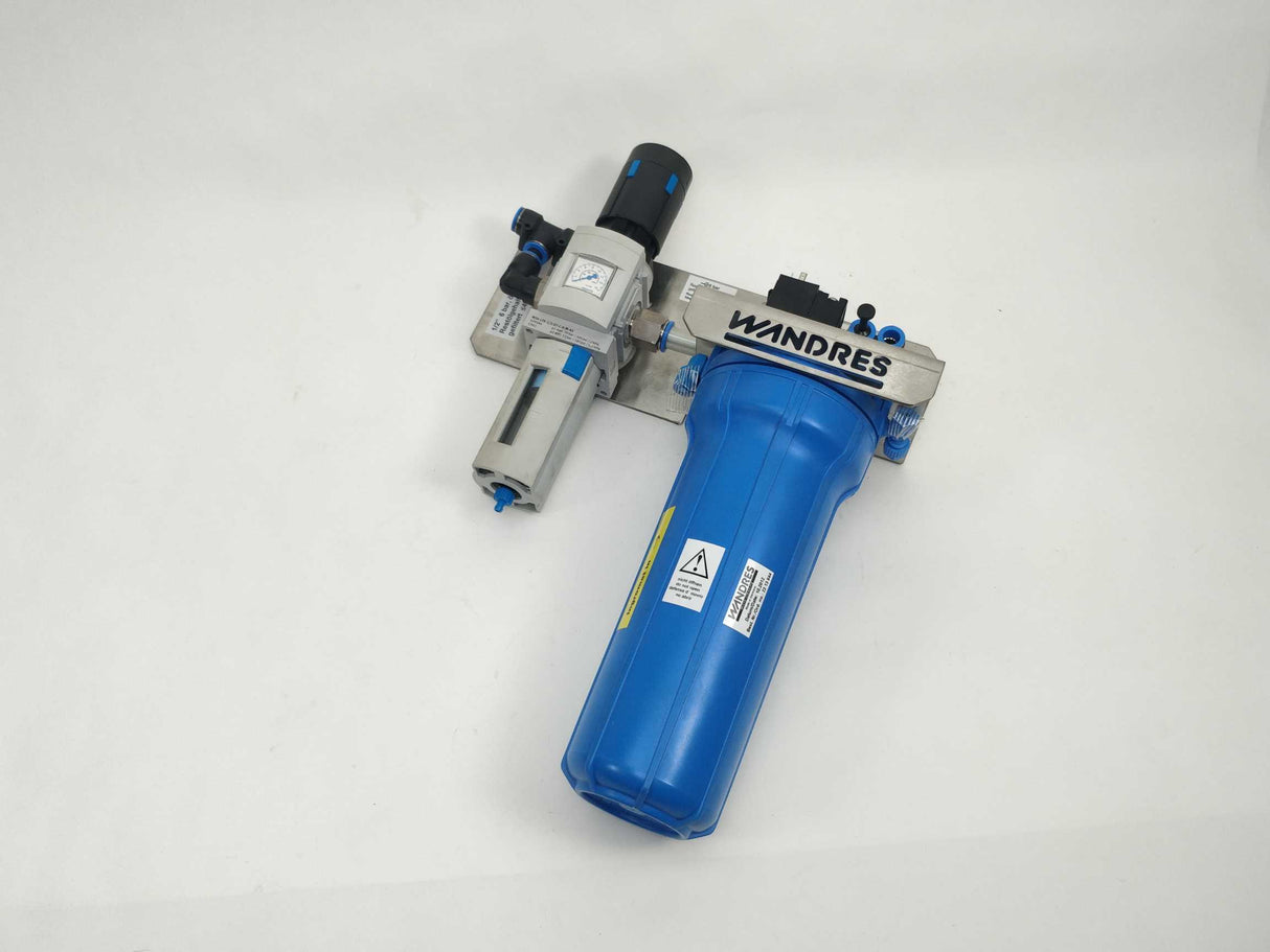 Wandres 2313644 / 120952