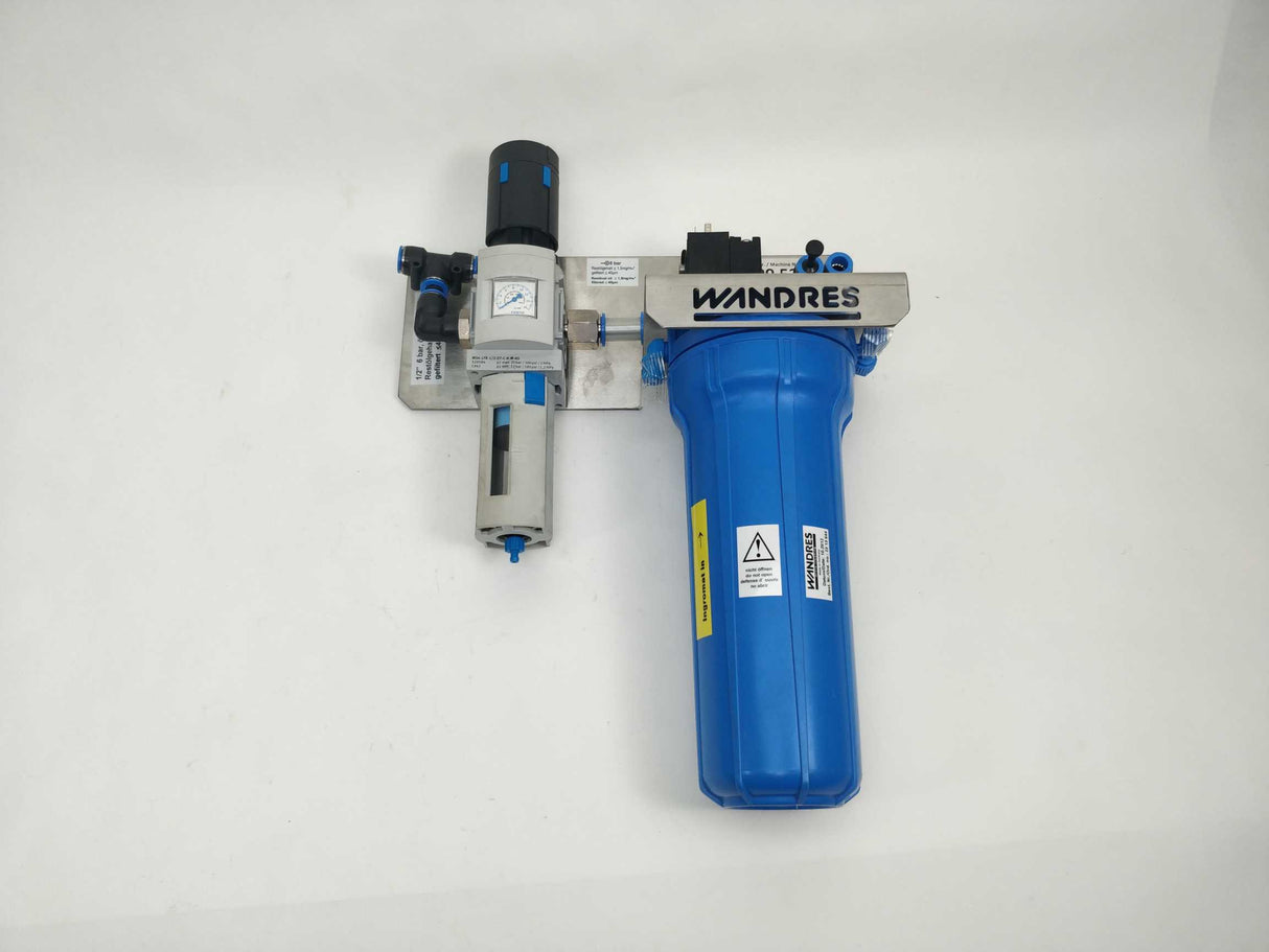 Wandres 2313644 / 120952