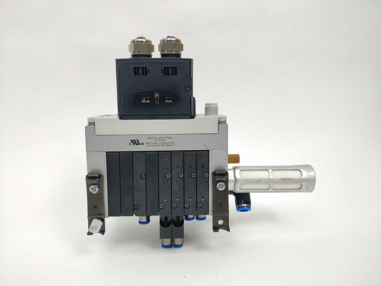 Festo 546188 With 18200, 6843, 532216 & 2x 176055