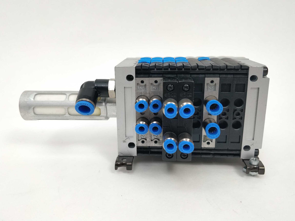 Festo 546188 With 18200, 6843, 532216 & 2x 176055