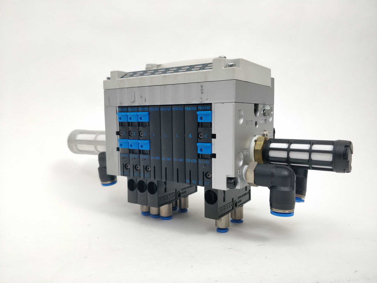 Festo 546188 With 18200, 4x 161416, 3x 161368, 178678, 6843 & 4x 176055