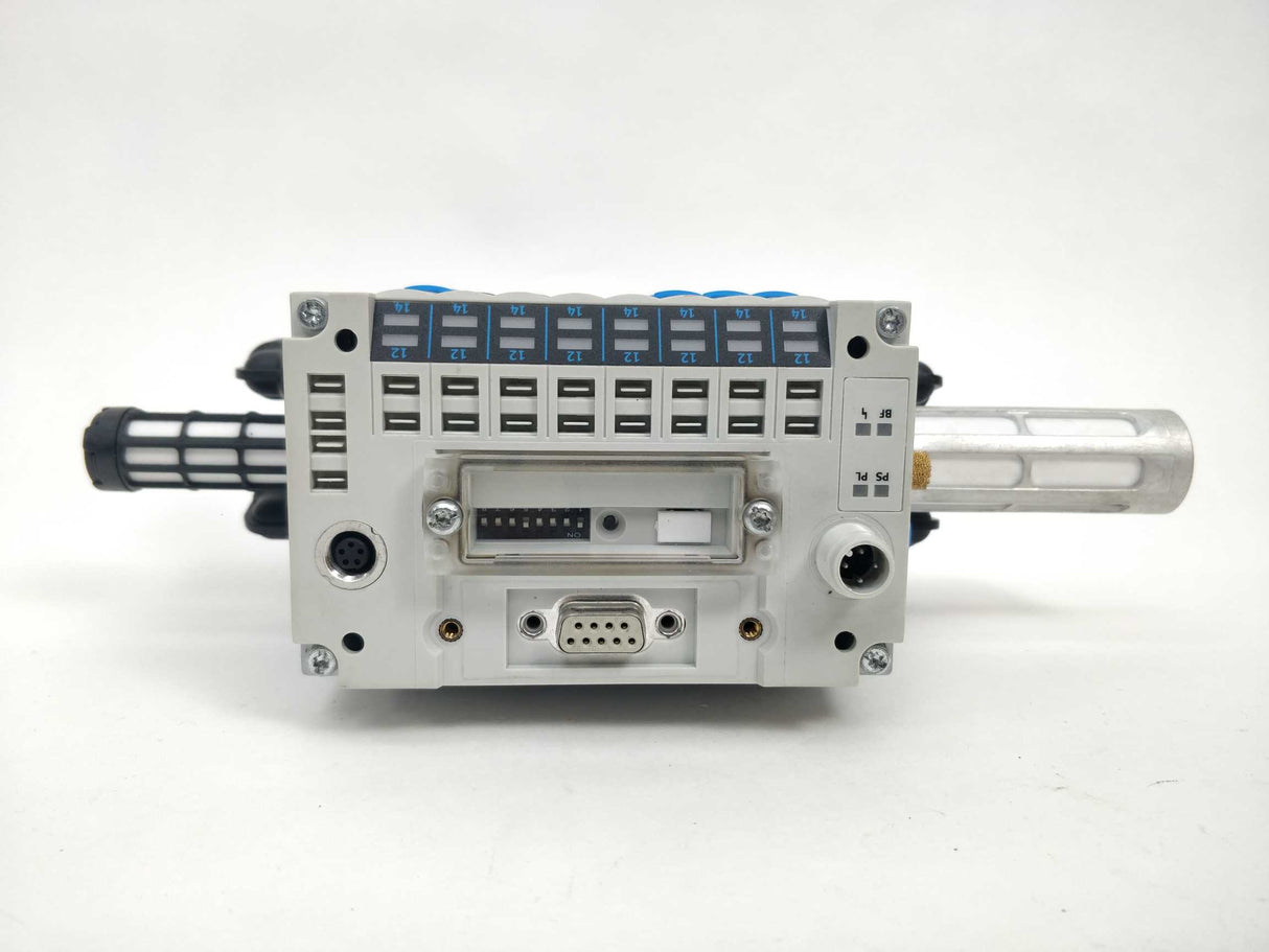 Festo 546188 With 18200, 4x 161416, 3x 161368, 178678, 6843 & 4x 176055