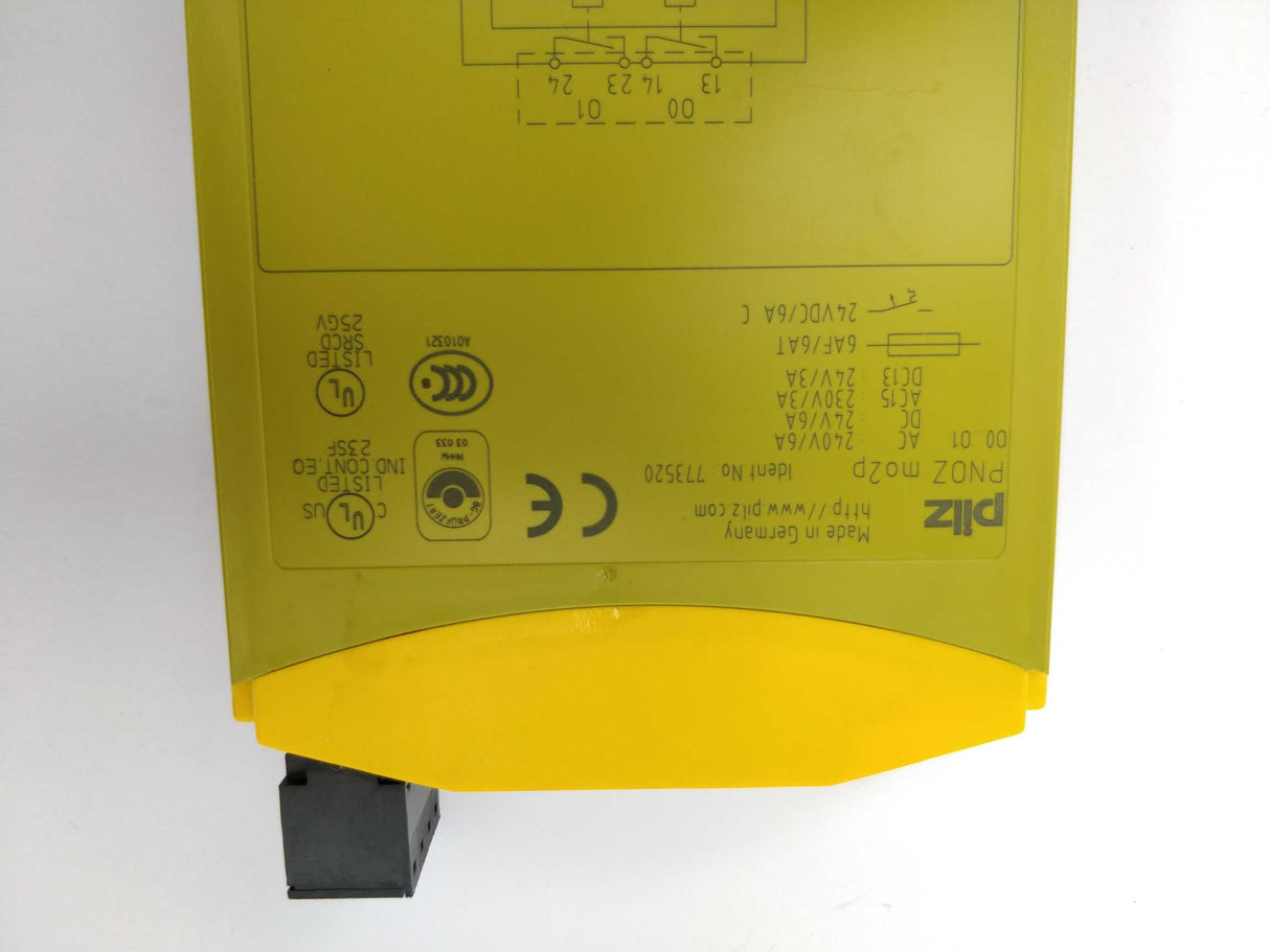 Pilz 773520 PNOZ mo2p Safe Relay