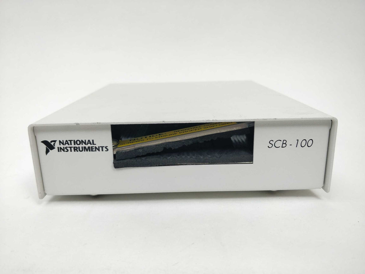 National Instruments 182788C-01 SCB-100