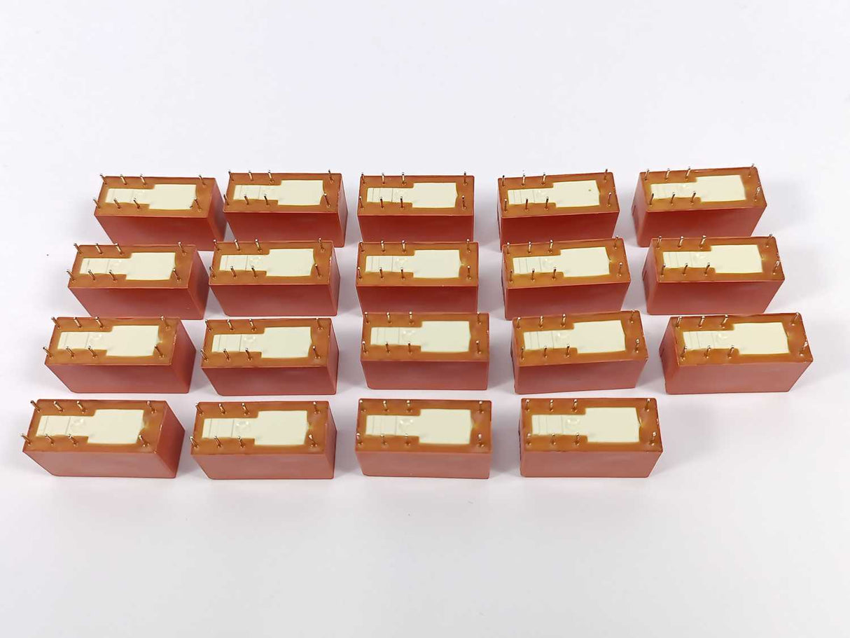 RoHS 1-1419108-1 RT 315 730, 19 Pcs.