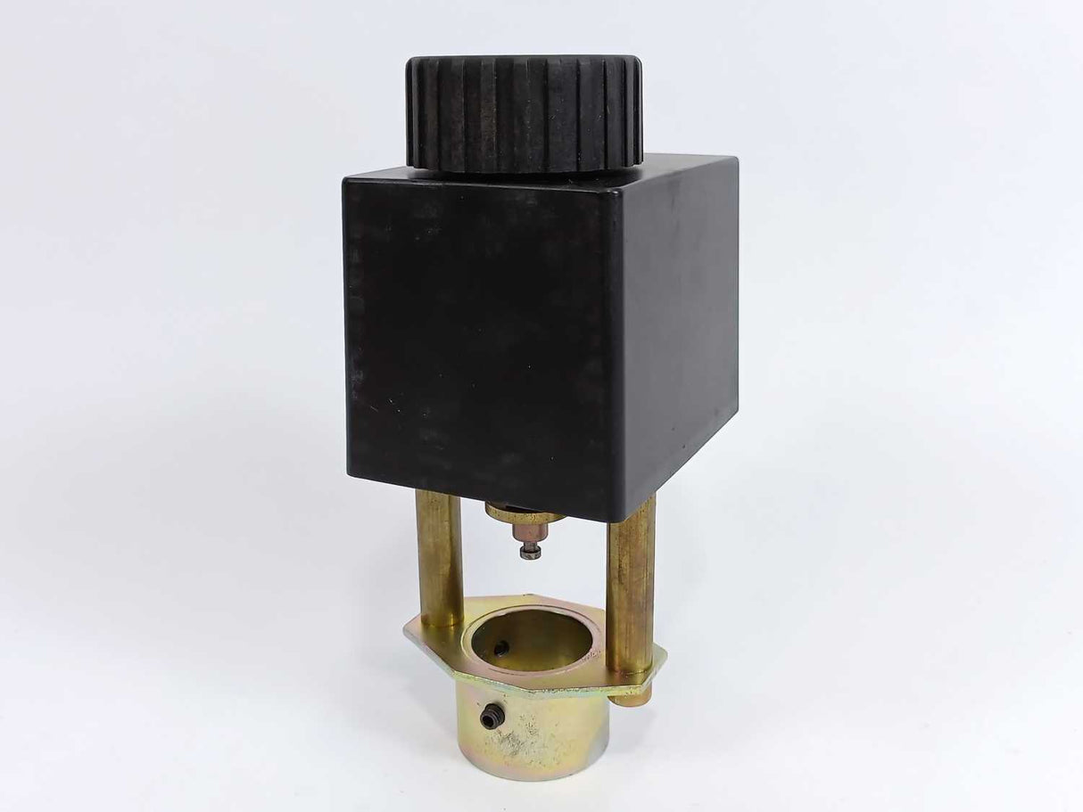 Danfoss 082G1050 AMV 143, 24V/50Hz/4VA Valve Motor