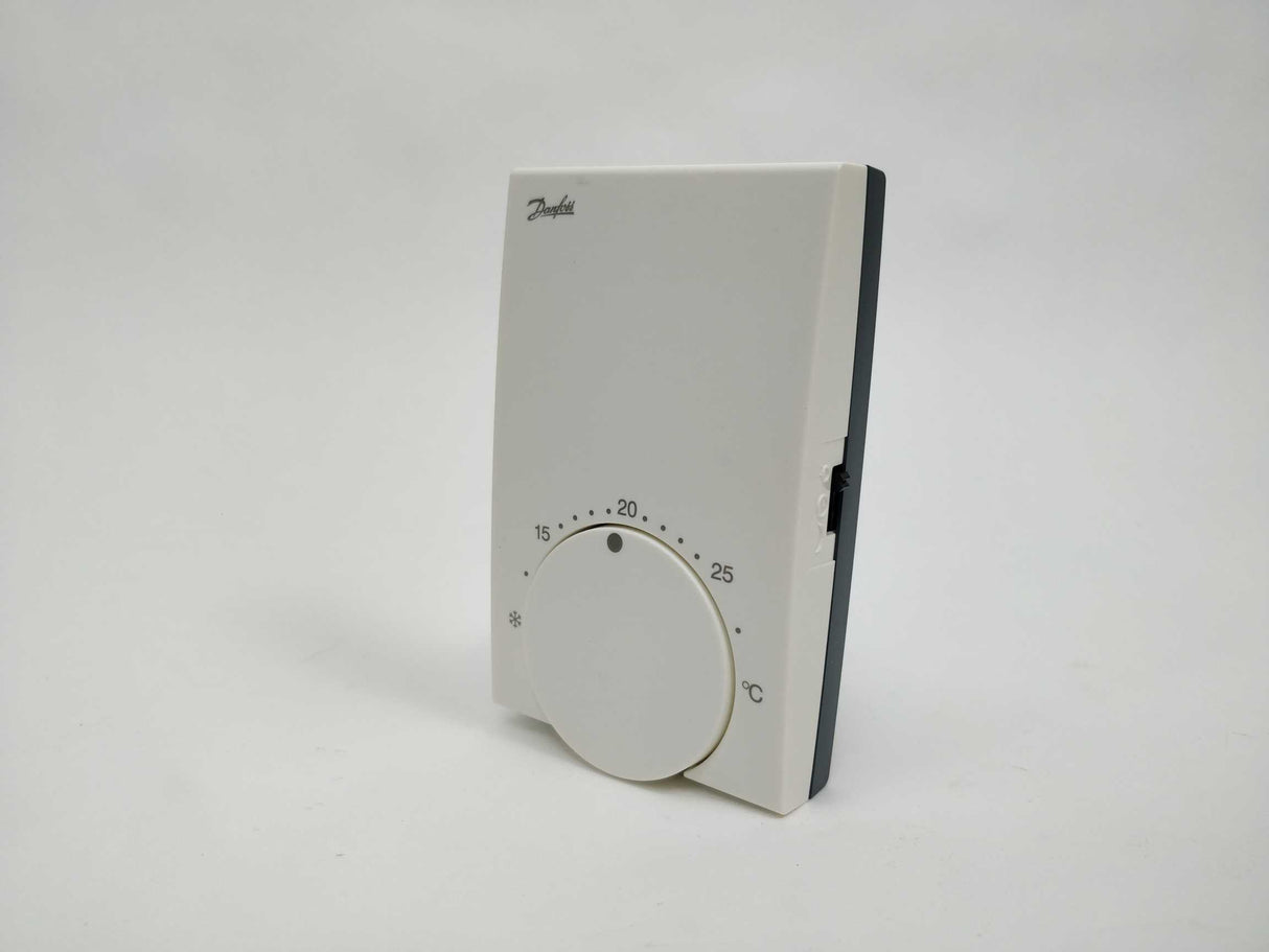 Danfoss 088H0203 Room Thermostat CFR