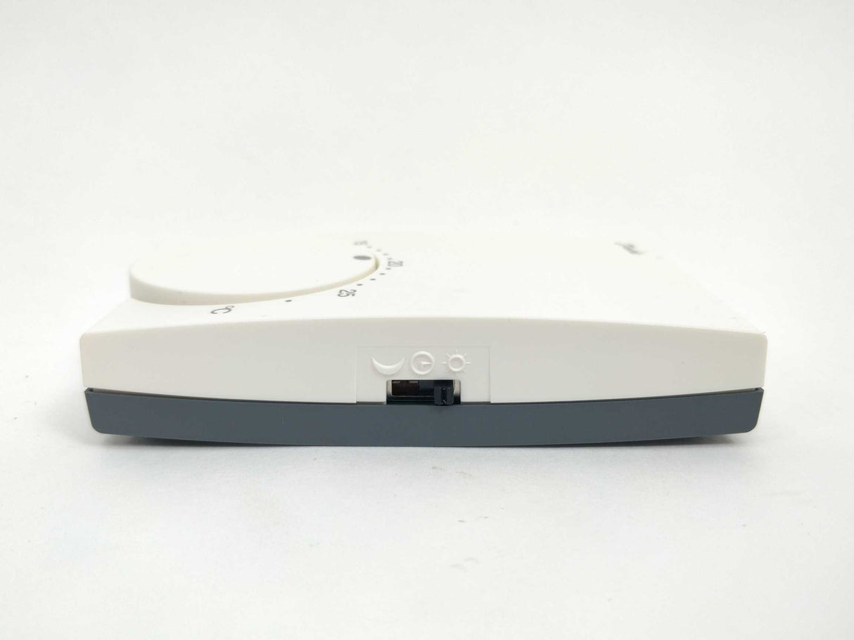 Danfoss 088H0203 Room Thermostat CFR