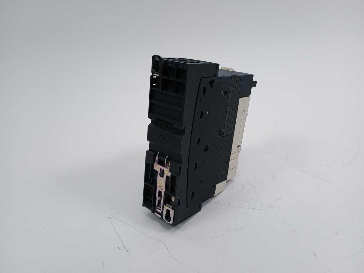 Schneider Electric LUCA05BL Standard control unit w/ LUB12, LU9BN11