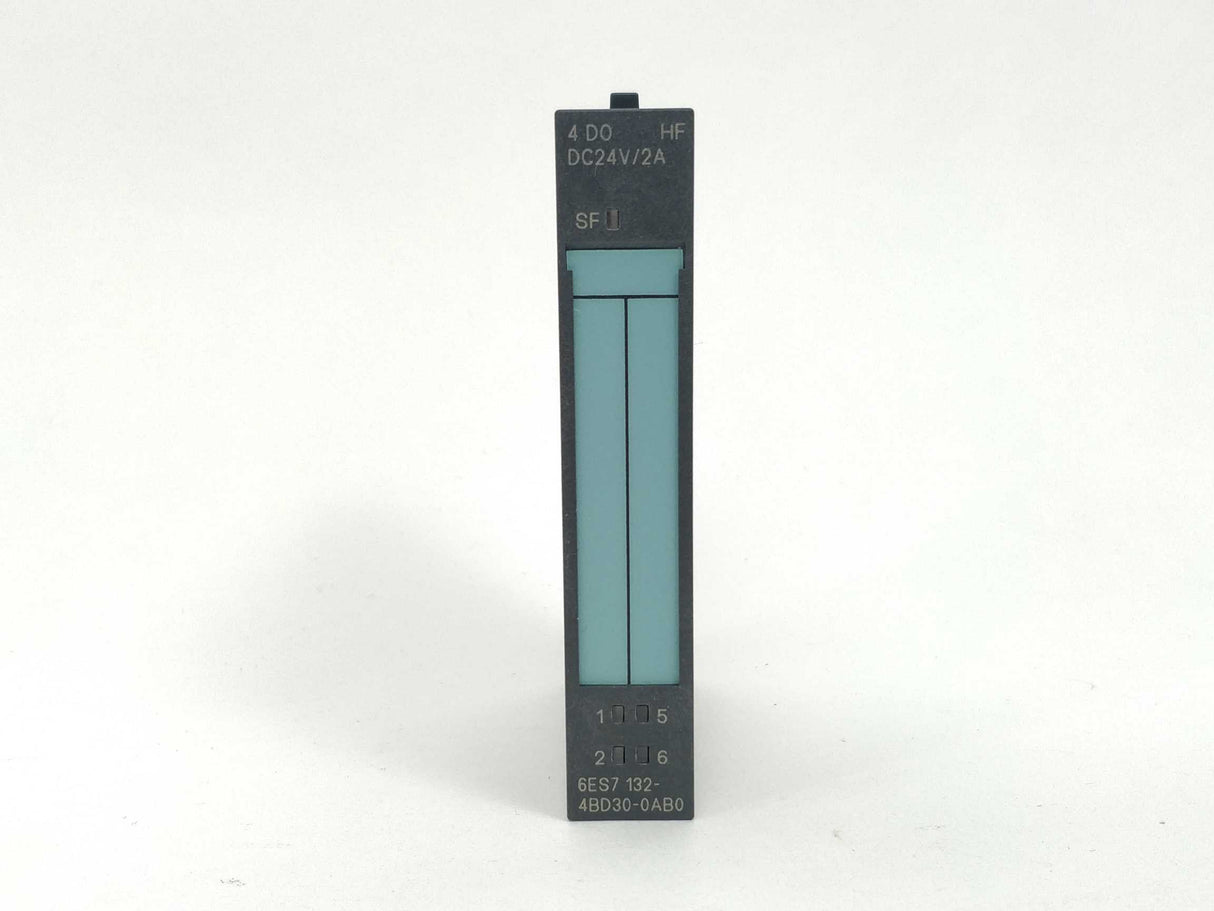 Siemens 6ES7 132-4BD30-0AB0 Digital output module & 6ES7193-4CB20-0AA0