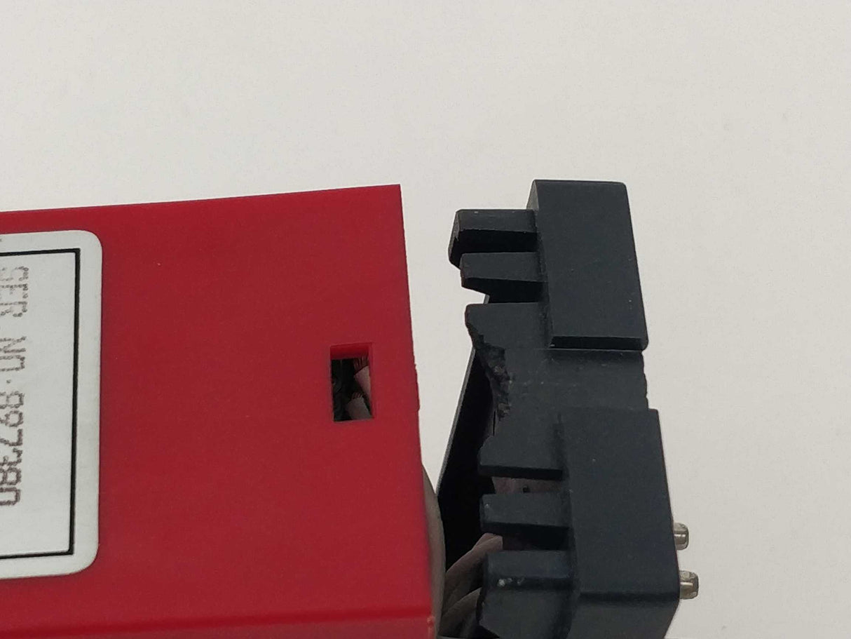 PR Electronics 2236 Limit Switch with Electromatic S411