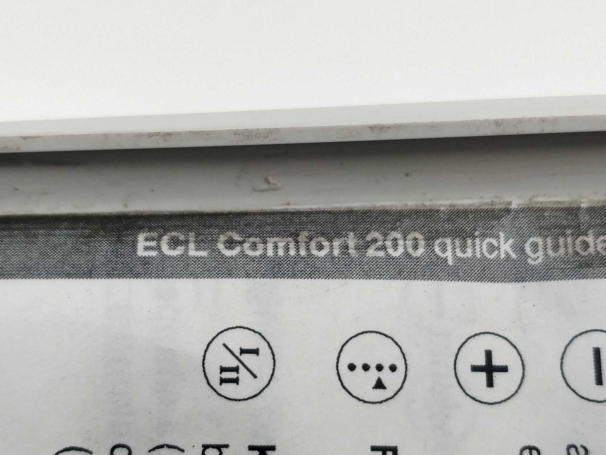 Danfoss 087B1120 ECL Comfort 200 Universal Controller