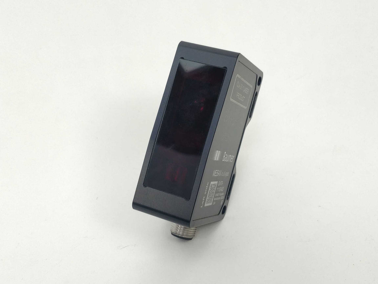 Baumer OM70-X0150. 11155463 OM70-X0150.HI0720.VI Distance Sensor