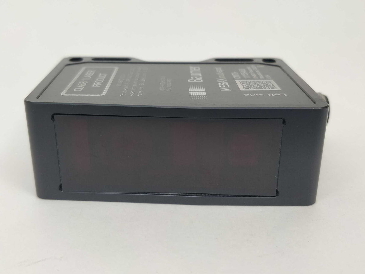 Baumer OM70-X0150. 11155463 OM70-X0150.HI0720.VI Distance Sensor