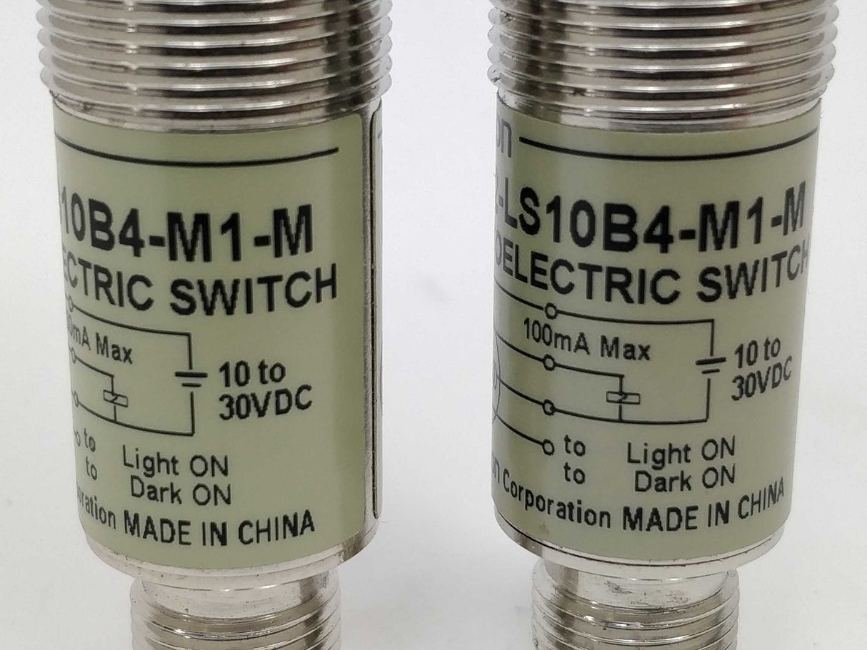 OMRON E3F2-LS10B4-M1-M Photoelectric Switch