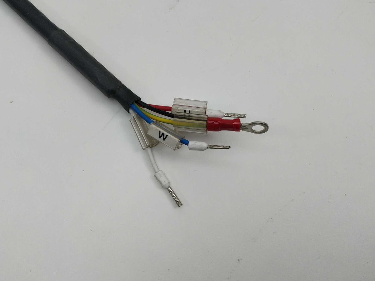 OMRON R88A-CAKA010SR-E Cabel