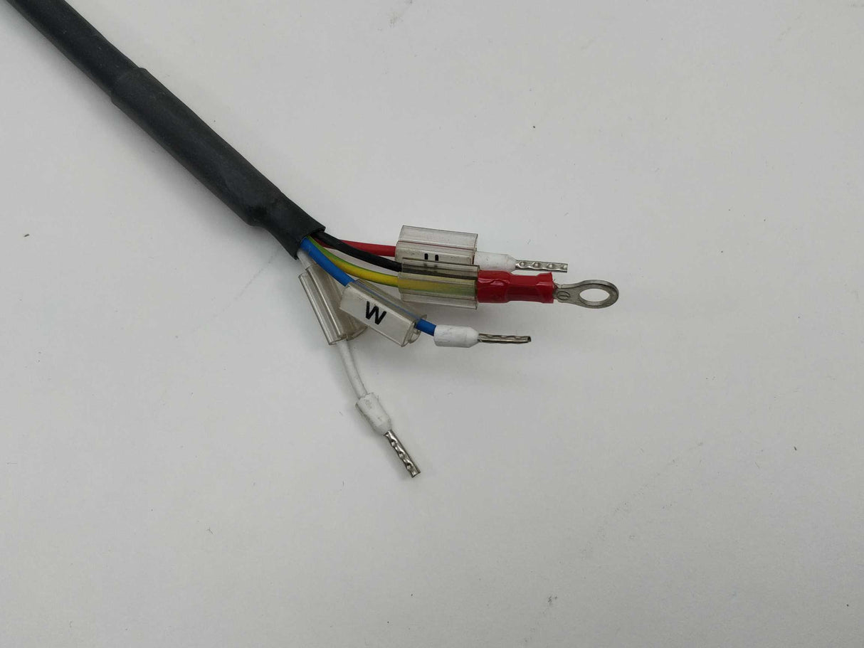 OMRON R88A-CAKA010SR-E Cabel