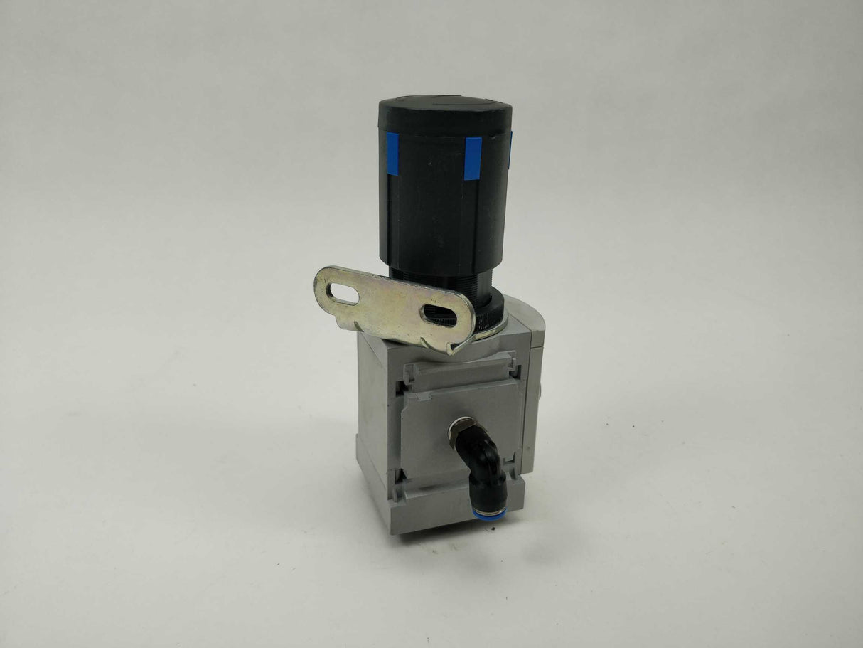 Festo 527663 MS6-LR-1/4-D8-A4-OS Pressure Regulator