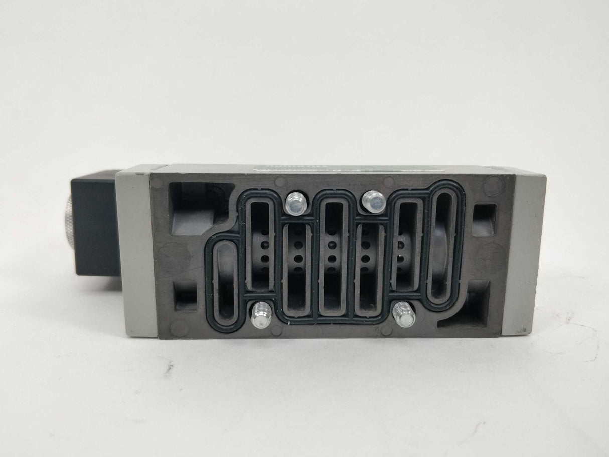 NUMATICS C12BA4002026Y40 With 219-204A & 228-774A