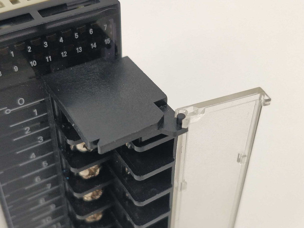 OMRON CJ1W-ID211 Input Unit ID211 24V DC 7mA