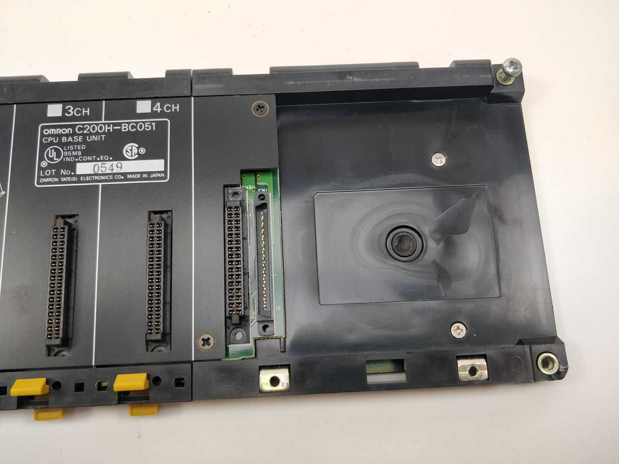 OMRON C200H-BC051 CPU Base unit