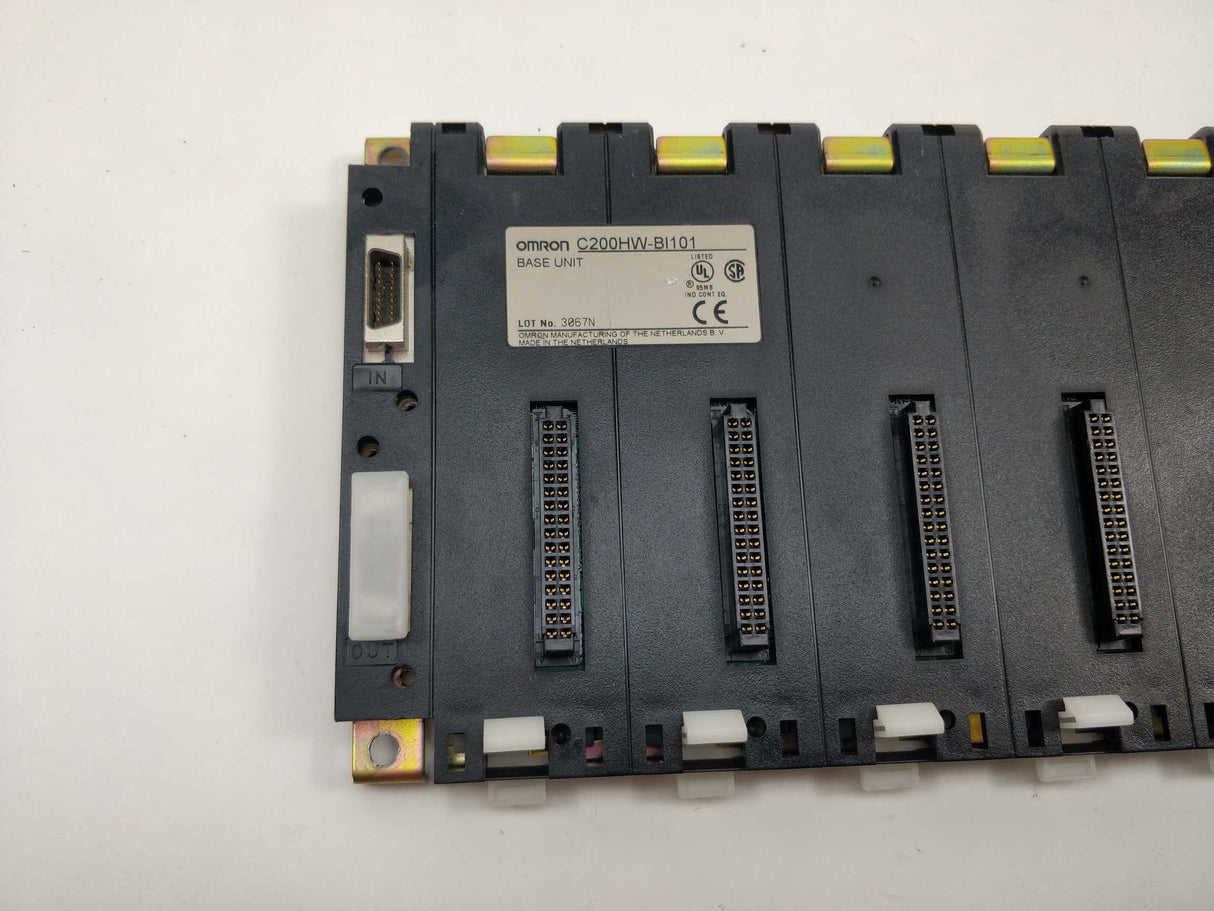 OMRON C200HW-BI101 Base unit