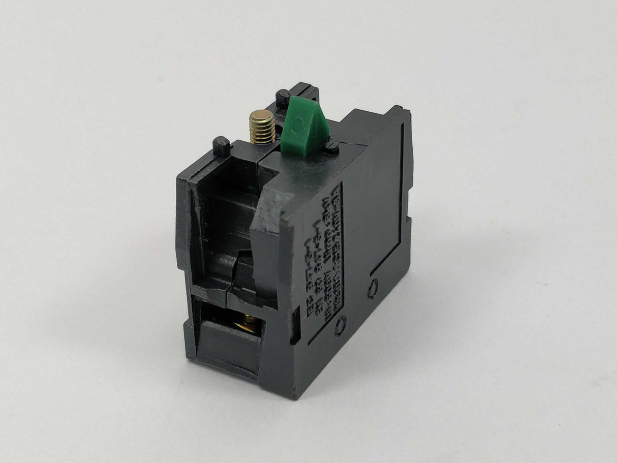 TELEMECANIQUE ZB2-BE101 Single Contact Block. 8 Pcs,