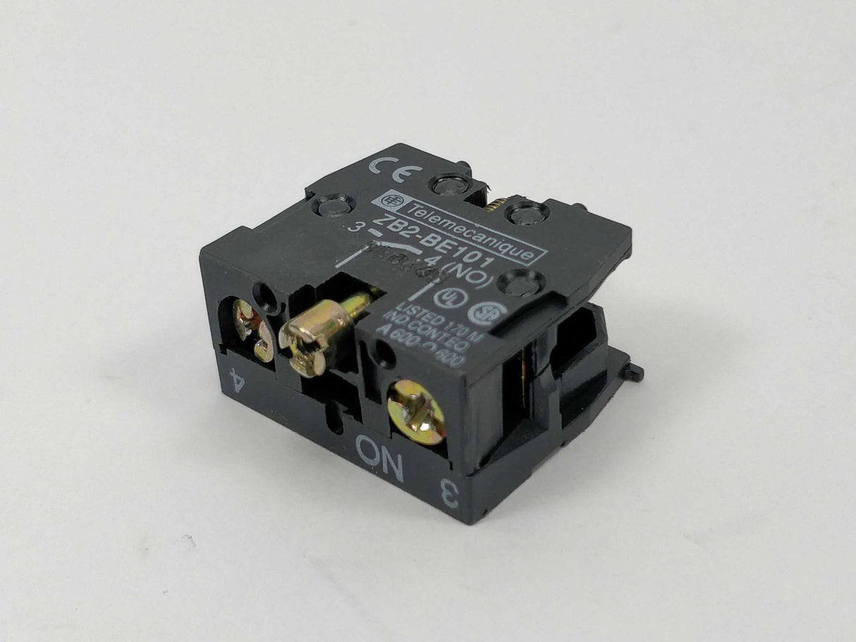 TELEMECANIQUE ZB2-BE101 Single Contact Block. 8 Pcs,