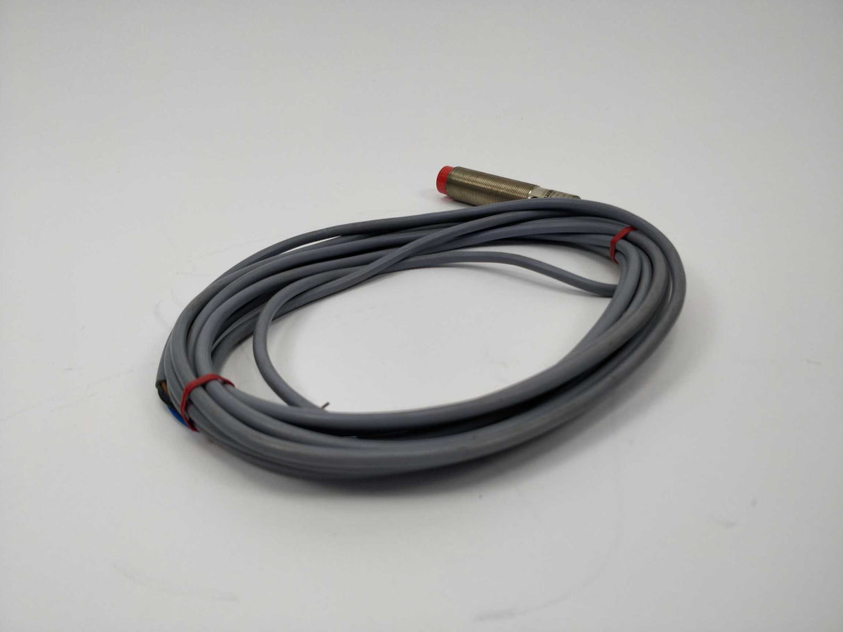 BALLUFF BES 516 361 A0 Y 8610 10-30 VDC Proximity Sensor