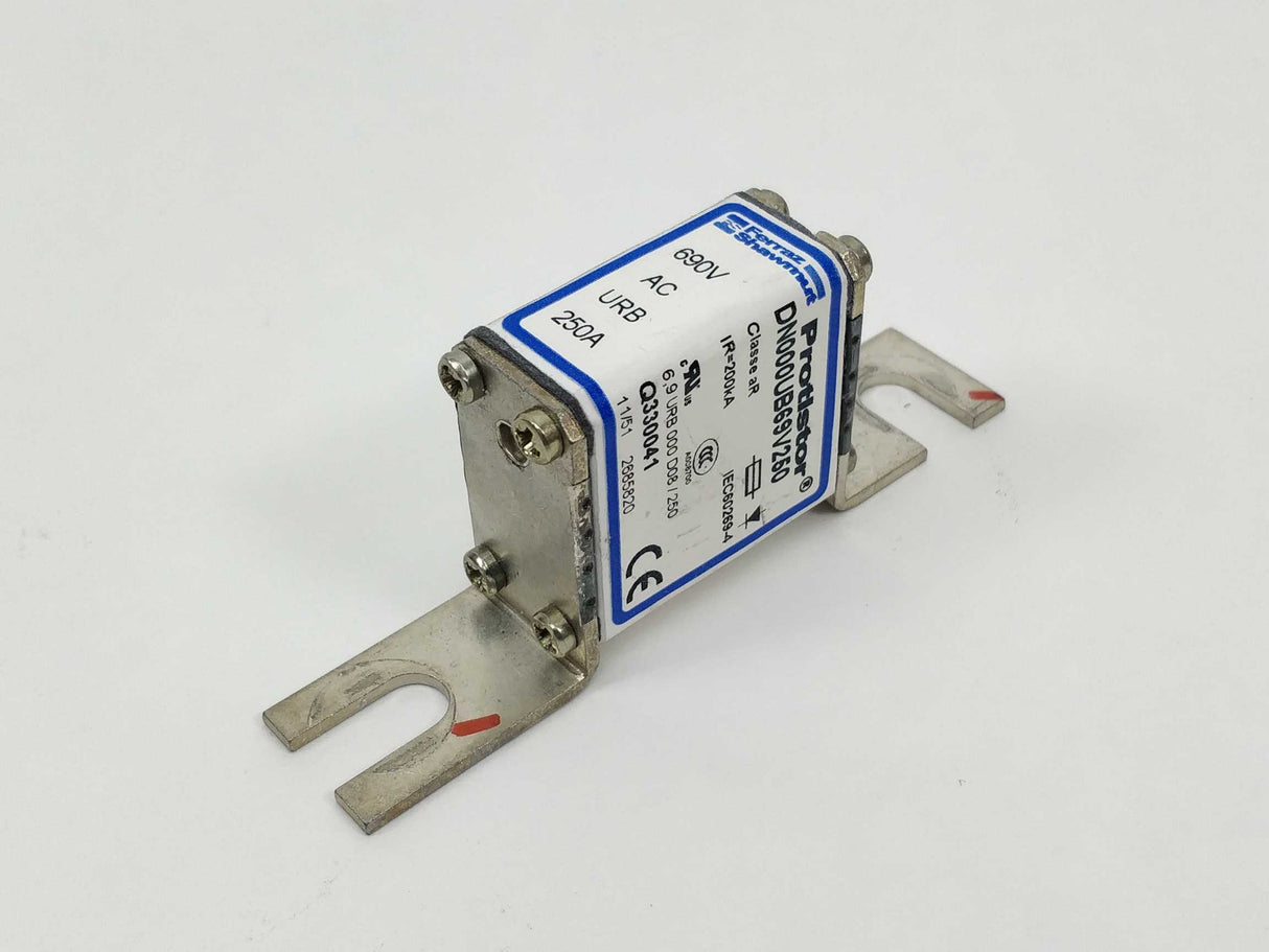 FERRAZ SHAWMUT DN000UB69V250 FUSE 250AMP 690V