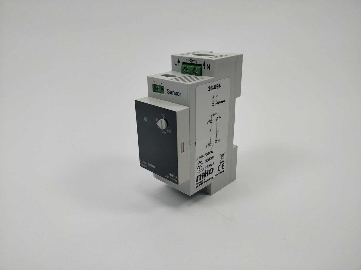 Niko / Servodan 36-094 Twilight switch control