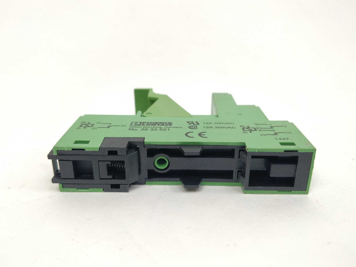 Phoenix Contact 28 33 521 12A 300VAC