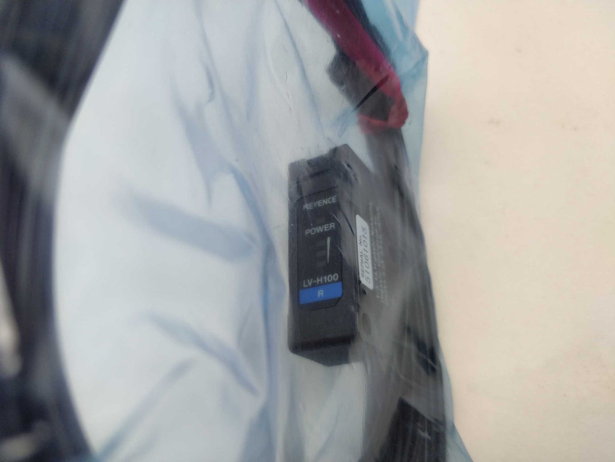 KEYENCE  LV-H100 T & R Transmissive Sensors