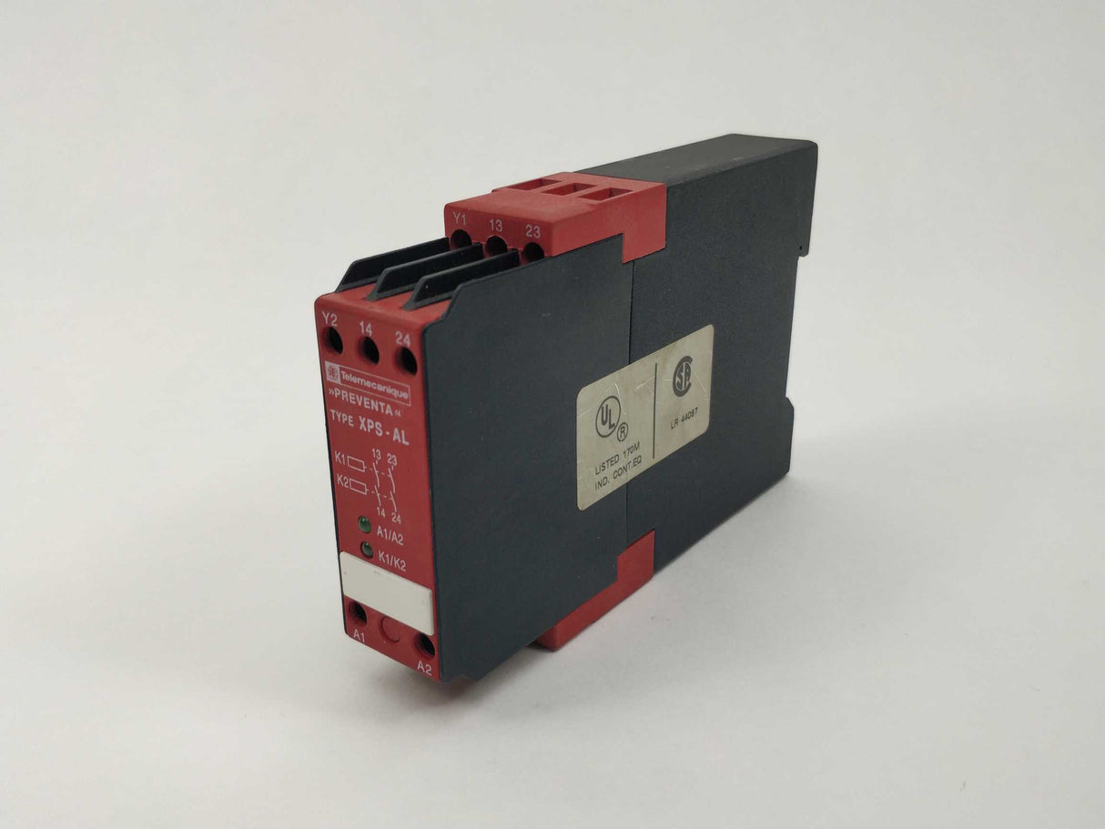 TELEMECANIQUE XPSAL3710 XPS-AL emergency stop module