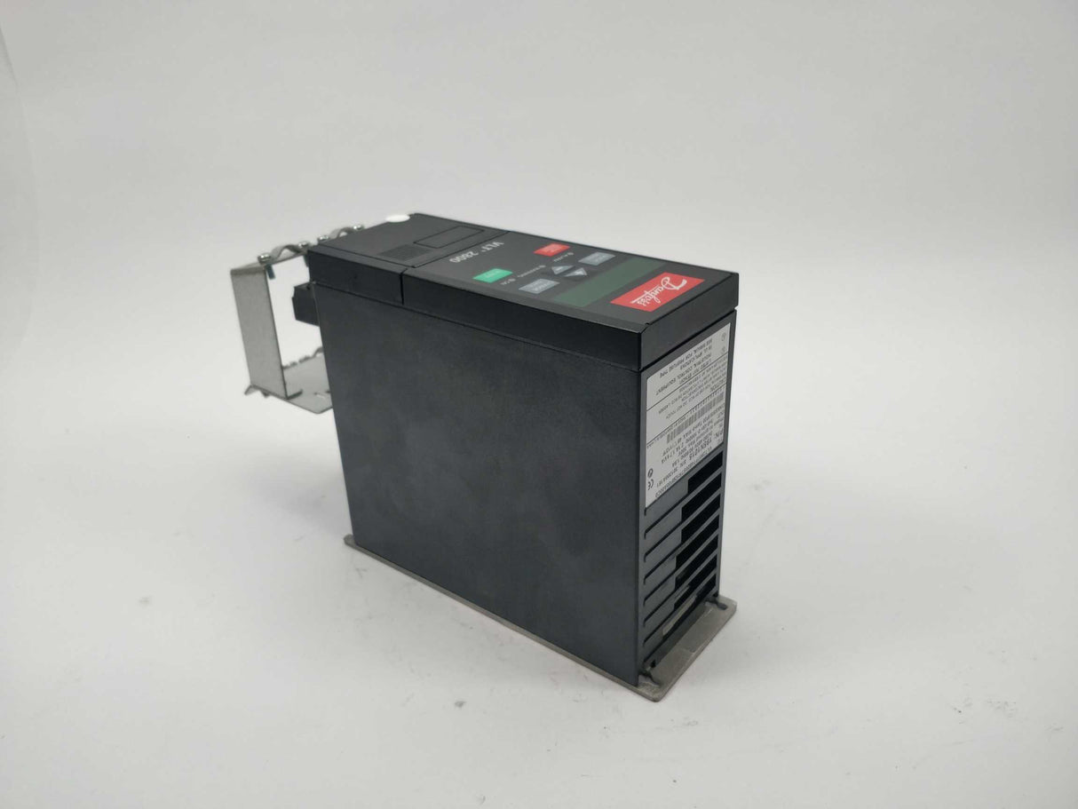 Danfoss 195N1015 1,7kva VLT2807PT4B20STR1DBF