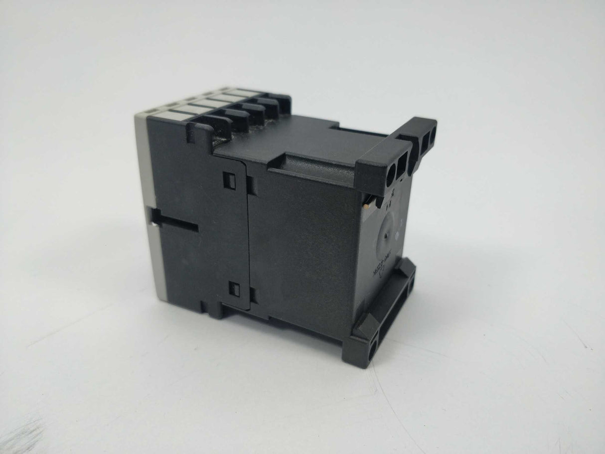 Siemens 3RH1140-2VB40 Contactor Relay. 24VDC