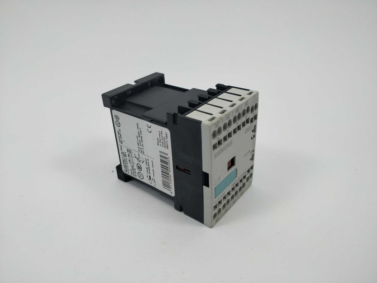 Siemens 3RH1122-2VB40 Contactor Relay. 24VDC