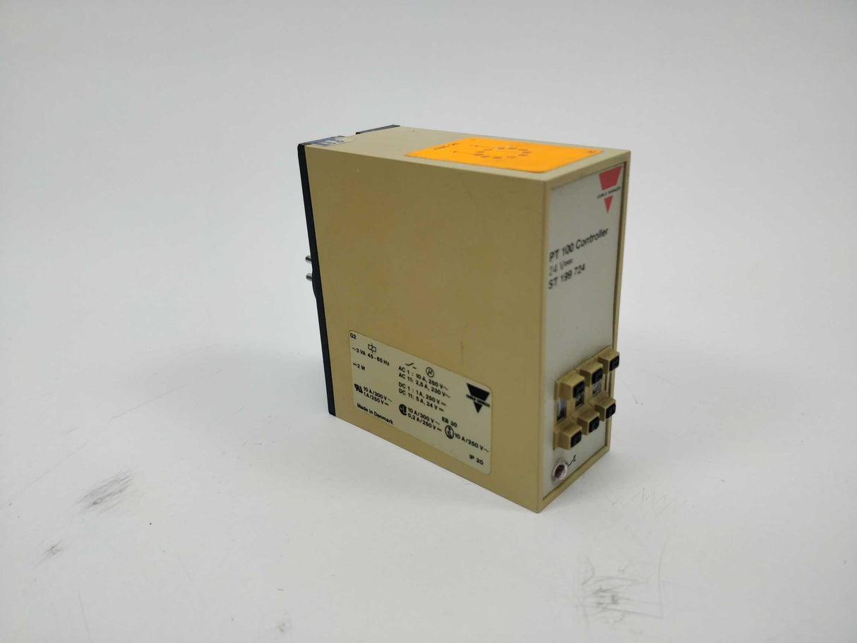 Carlo Gavazzi ST199724 PT 100 Controller