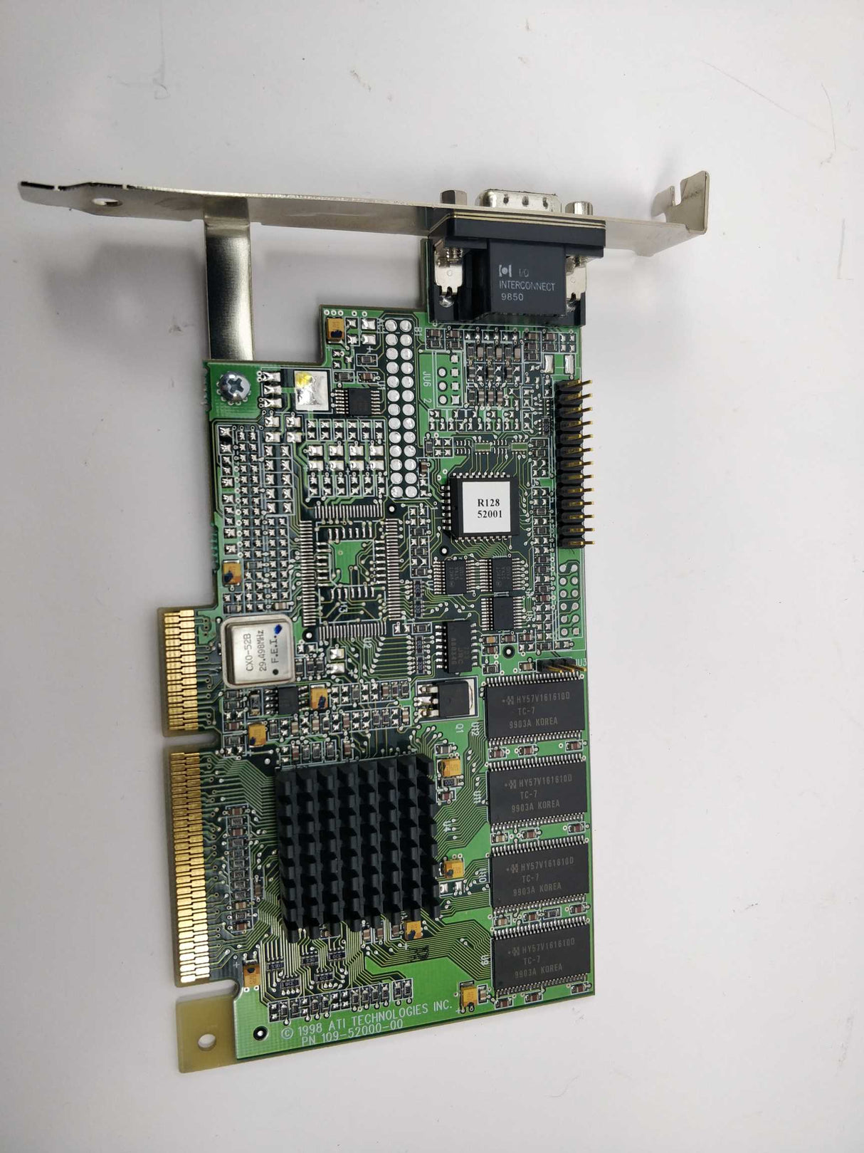 ATI TECHNOLOGIES 109-52000-00 VIDEO CARD