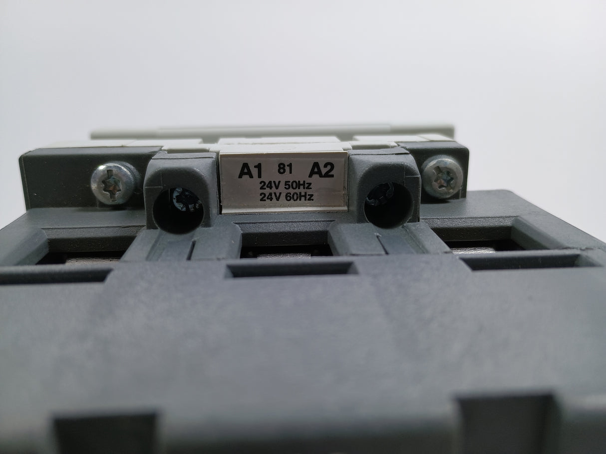 ABB A110-30 Contactor 140A 600VAC