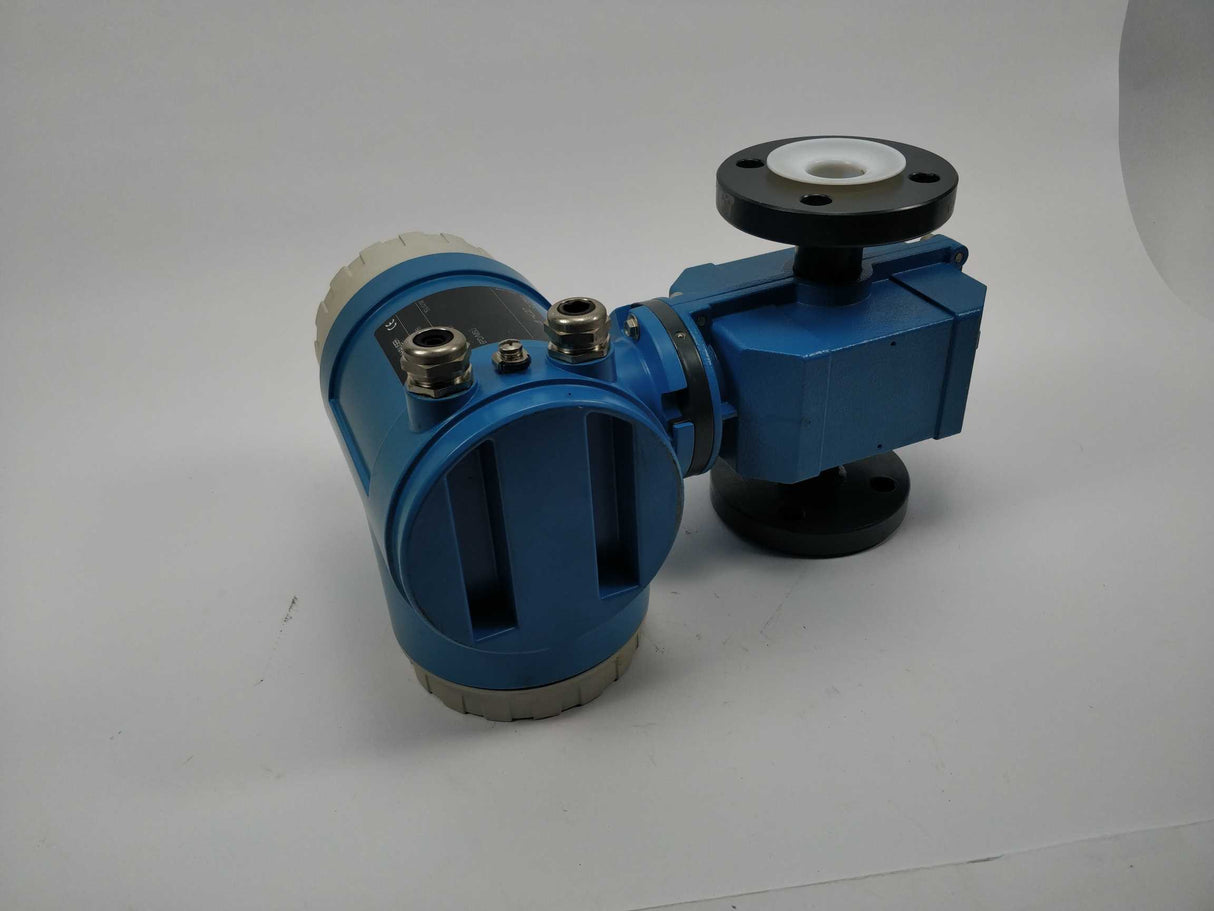 Endress+Hauser 30FT25-AD1AA11A21B Promag F Flow Measuring System