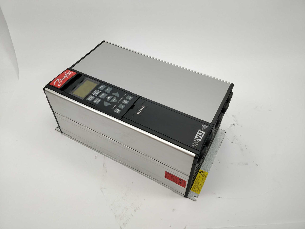Danfoss 175Z0137 Variable Speed Drive VLT5004PT5C20STR3DLF00A00C0